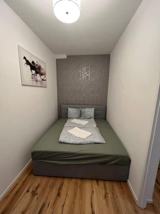City Flat D Wina Bagian luar foto